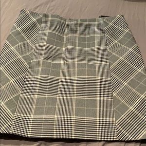H&M short pencil skirt